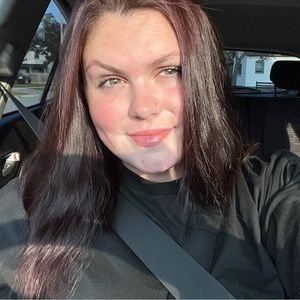 Meet your Posher, Bailey